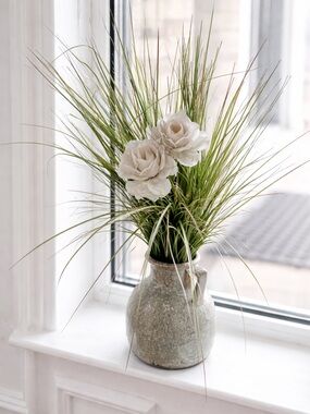 Natural White Rose & Green Grass Arrangement in Ceramic Vase
